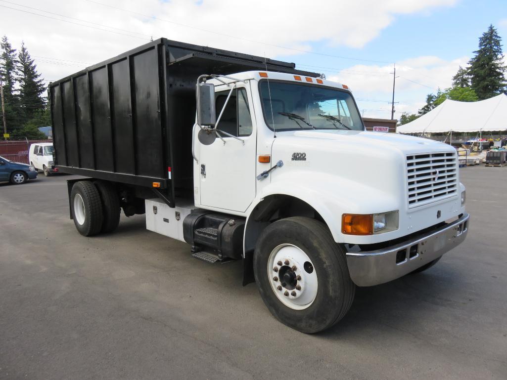 2000 INTERNATIONAL 4700 TILT BOX TRUCK