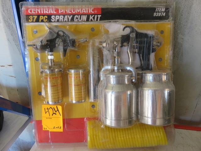 CENTRAL PNEUMATIC SPRAY GUN KIT & WAGNER POWER ROLLER