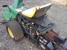 JOHN DEERE 3 WHEELED RIDING LAWN MOWER *NON-RUNNING