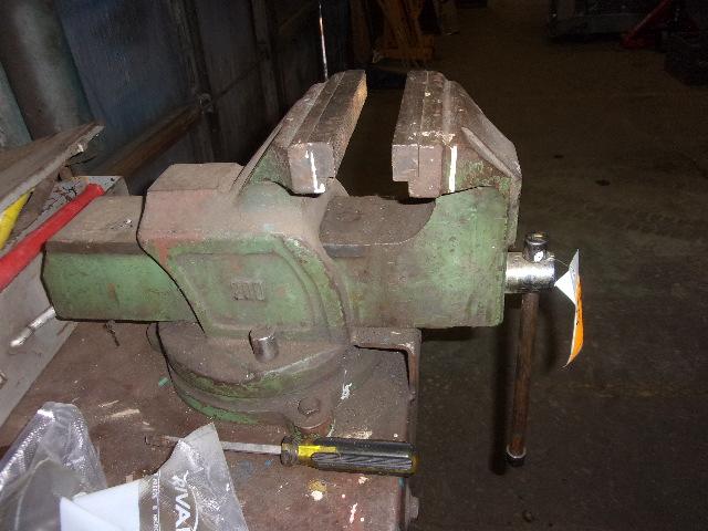 8'' BENCH VICE