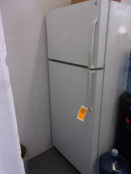 GENERAL ELECTRIC REFRIGERATOR/FREEZER