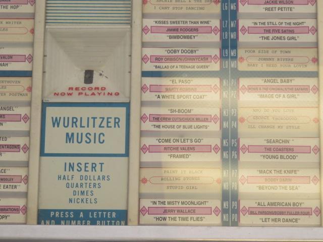 WURLITZER 200 SELECTION JUKE BOX