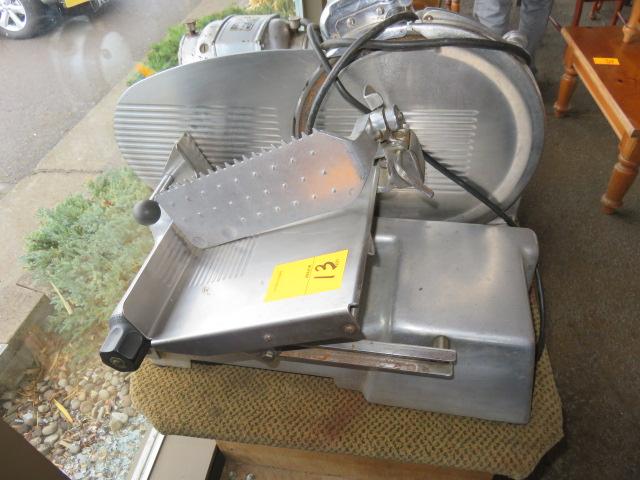 US SLICING MACHINE