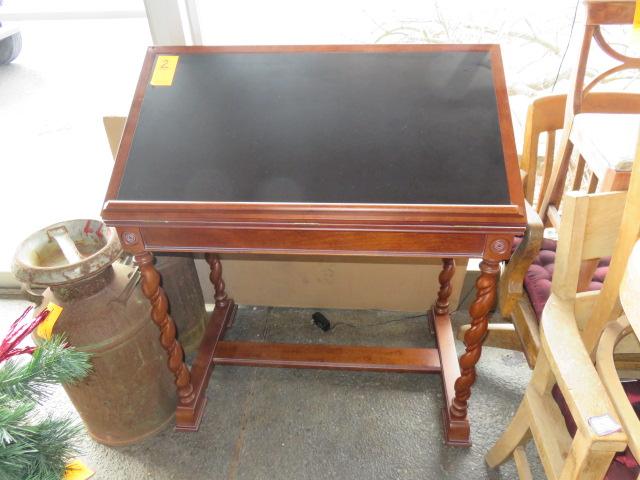 SMALL DRAFTING TABLE