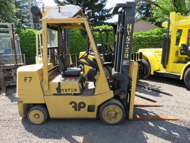 HYSTER S80XL2 FORKLIFT