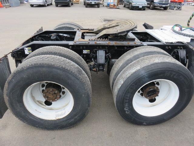 2005 PETERBILT PB335 DAY CAB TRACTOR TRUCK