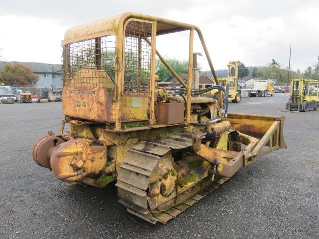 CATERPILLAR D4 DOZER *RUNNING CONDITION UNKNOWN