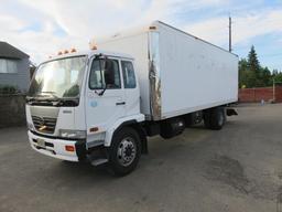 2009 UD 2600 COE 26' BOX TRUCK