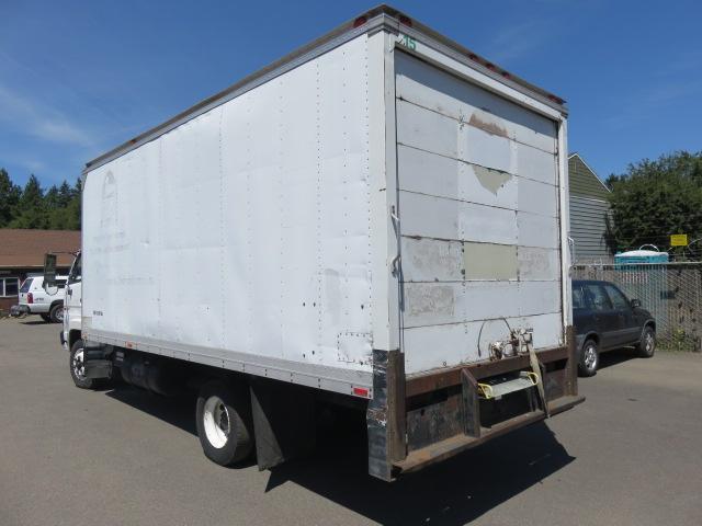 1993 ISUZU NRR COE 18' REFRIGERATED BOX TRUCK