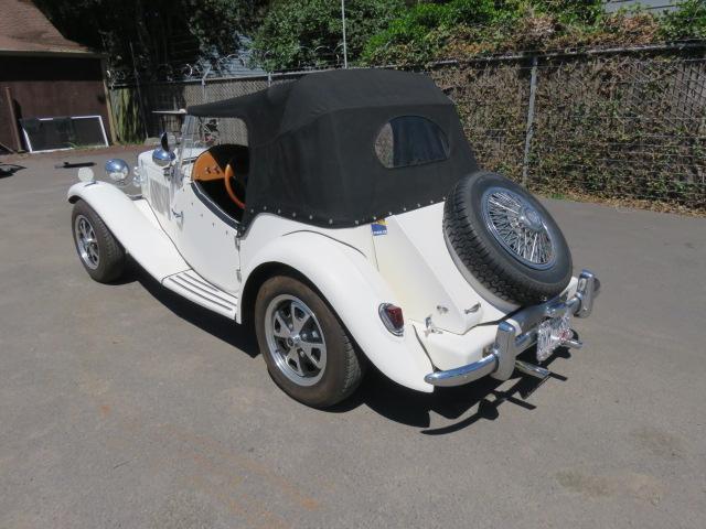 1985 MG TD FIBERFAB INTERNATIONAL 1952 REPLICA