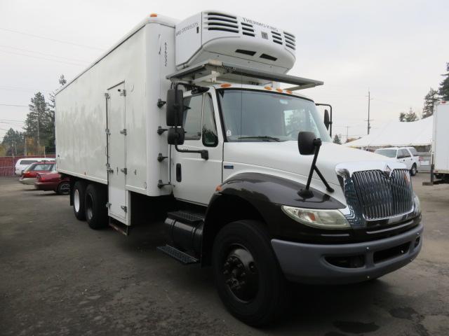 2008 INTERNATIONAL DURASTAR 4300 24' REFRIGERATED BOX TRUCK