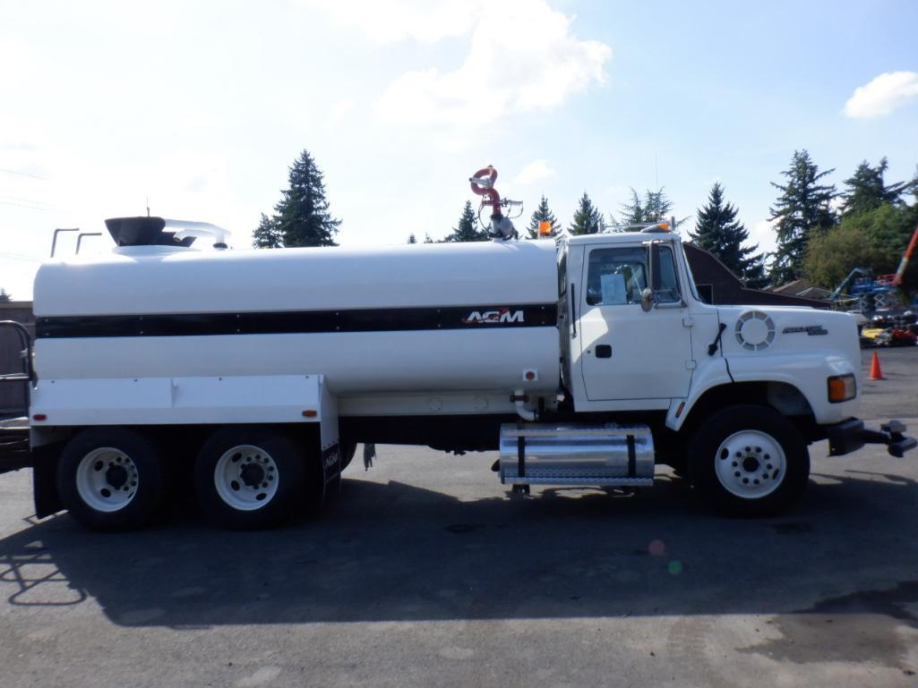 1995 FORD L9000 4000 GALLON WATER TRUCK