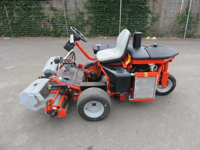 JACOBSEN G-PLEX III RIDING GREENS MOWER