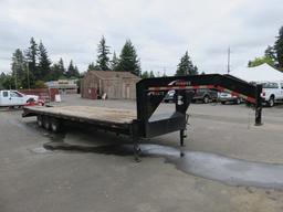 2013 MIRAGE 8' X 31' GOOSE NECK TRAILER