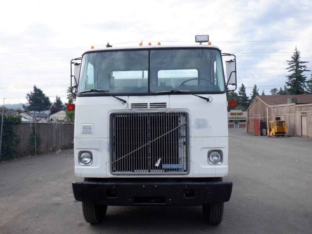 1989 VOLVO COE DAY CAB TRACTOR