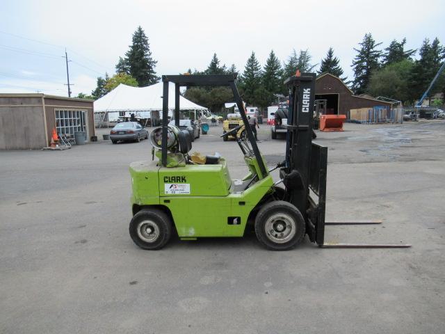 CLARKE C500-Y40 FORKLIFT