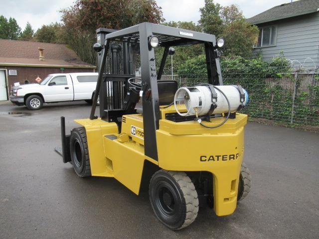 CATERPILLAR V70C FORKLIFT