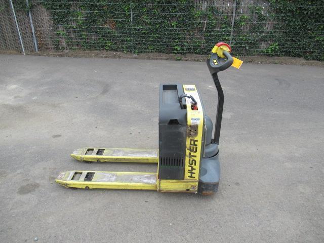 HYSTER W40Z 24V ELECTRIC PALLET JACK