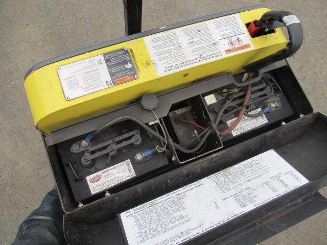 HYSTER W40Z 24V ELECTRIC PALLET JACK