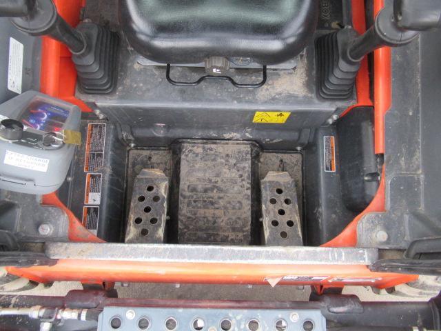 2016 KUBOTA SSV65 SKID STEER