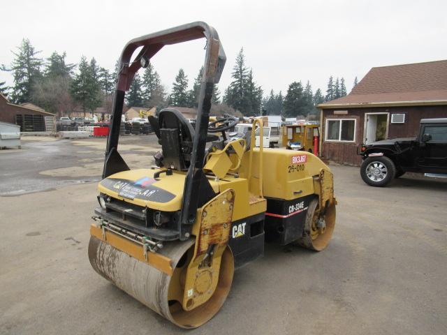 CATERPILLAR CB-334E VIBRATORY DUAL DRUM ROLLER