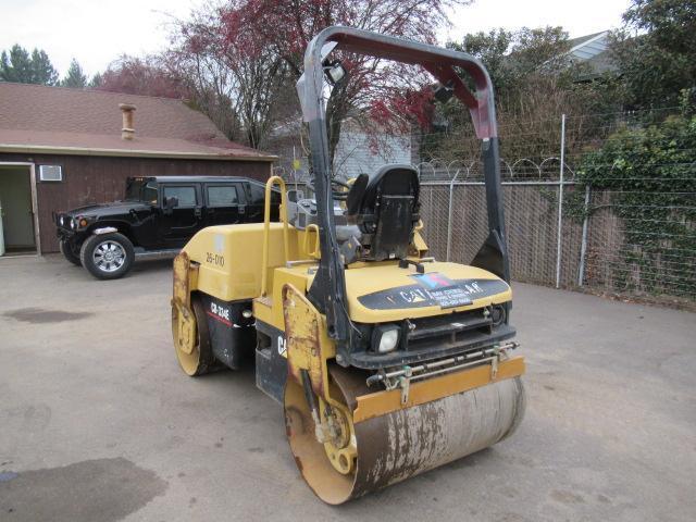 CATERPILLAR CB-334E VIBRATORY DUAL DRUM ROLLER