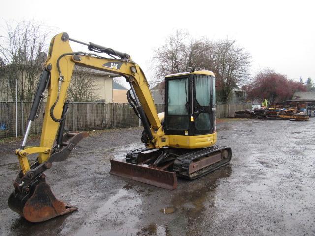 CATERPILLAR 304CR EXCAVATOR