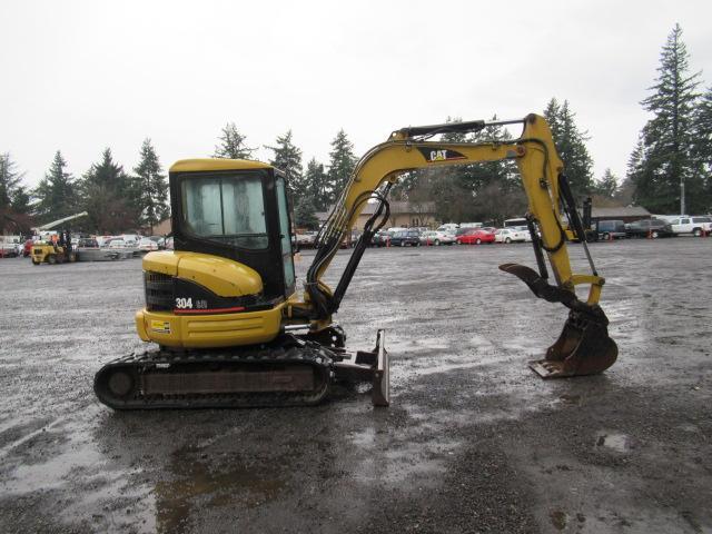 CATERPILLAR 304CR EXCAVATOR