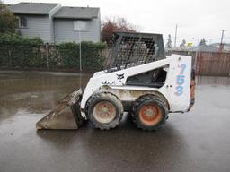 BOBCAT 753 SKID STEER