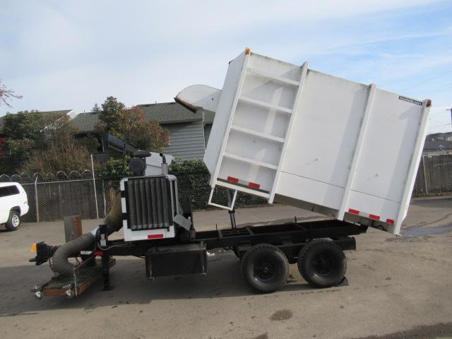 2000 AMERICAN ROAD AL-17 TOWABLE LEAF VACUUM