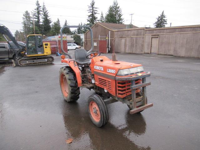 KUBOTA L2350F TRACTOR