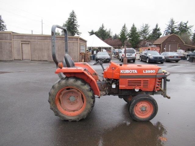 KUBOTA L2350F TRACTOR