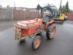 KUBOTA L2350F TRACTOR