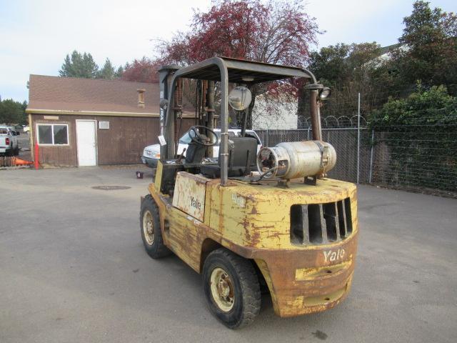 YALE GLP080 FORKLIFT