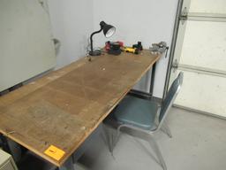 METAL WORK STATION W/WOOD TOP & VISE