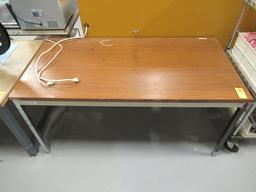 METAL WORK STATION W/WOOD TOP