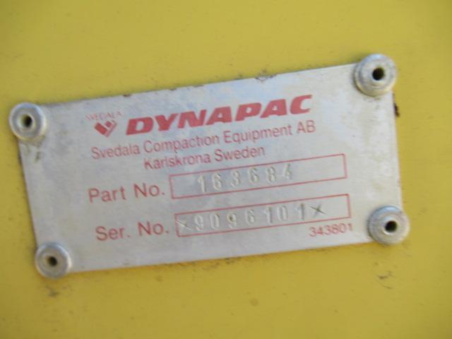 DYNAPAC CA152PD VIBRATORY COMPACTOR