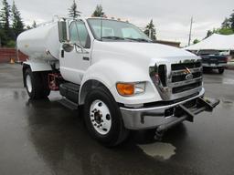 2005 FORD F750 XL SUPER DUTY 2000 GALLON WATER TRUCK