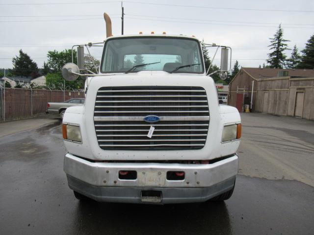 1995 FORD AEROMAX L9000 CONVENTIONAL DAY CAB TRACTOR