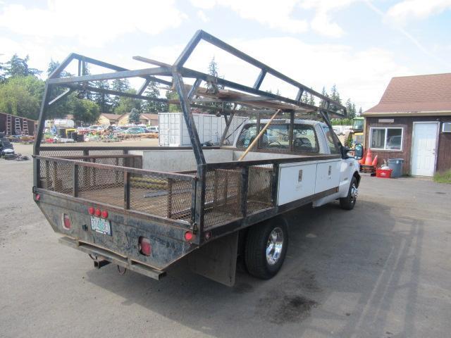 2004 FORD F350XL SUPER DUTY FLATBED UTILITY TRUCK