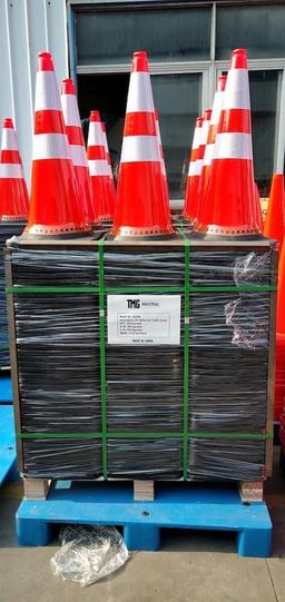 (252) REFLECTIVE 29'' TRAFFIC CONES (UNUSED)