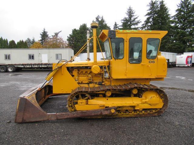 CATERPILLAR D6 CRAWLER DOZER