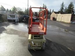 JLG 2033E ELECTRIC SCISSOR LIFT