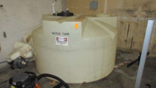 100 GALLON WATER TANK