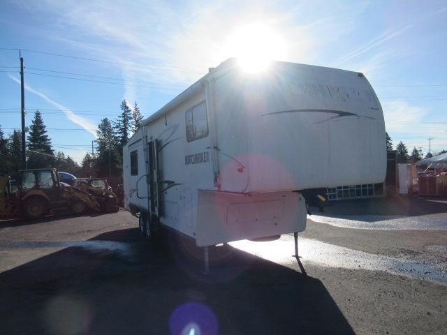 2001 NUWA HITCHHIKER II 5TH WHEEL TRAVEL TRAILER W/ (3) SLIDE OUTS