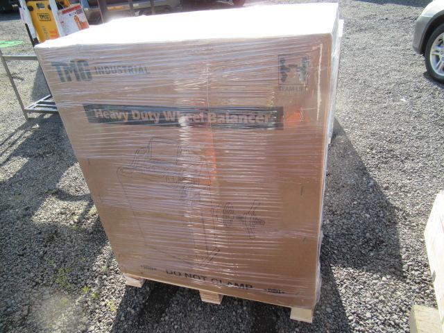 TMG-WB24 HEAVY DUTY WHEEL BALANCER (UNUSED IN CRATE)