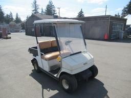 YAMAHA GAS POWERED GOLF CART