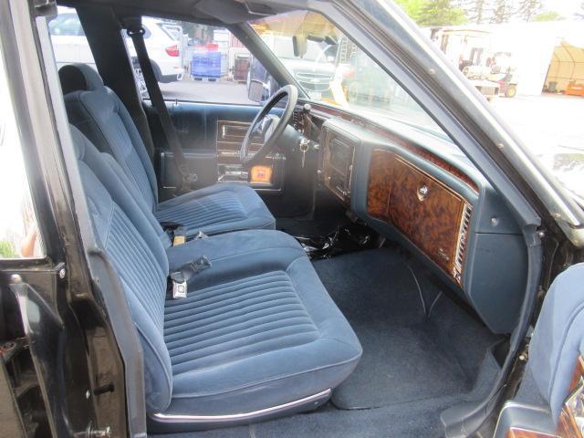 1990 CADILLAC BROUGHAM LIMOUSINE