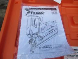 PASLODE CORDLESS FRAMING NAILER W/ BATTERY CHARGER