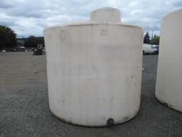 2500 US GALLON POLY LIQUID STORAGE TANK